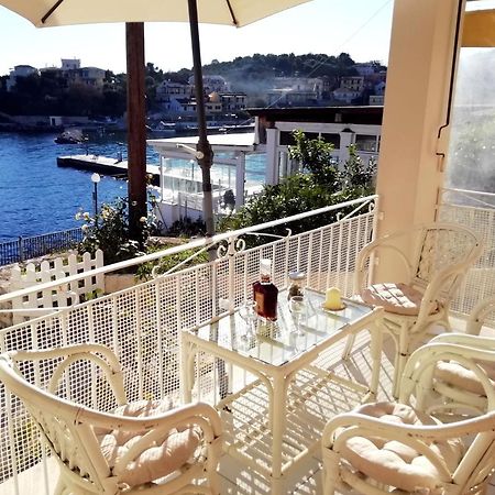 Apartamento Sea Rose Kassiopi Exterior foto