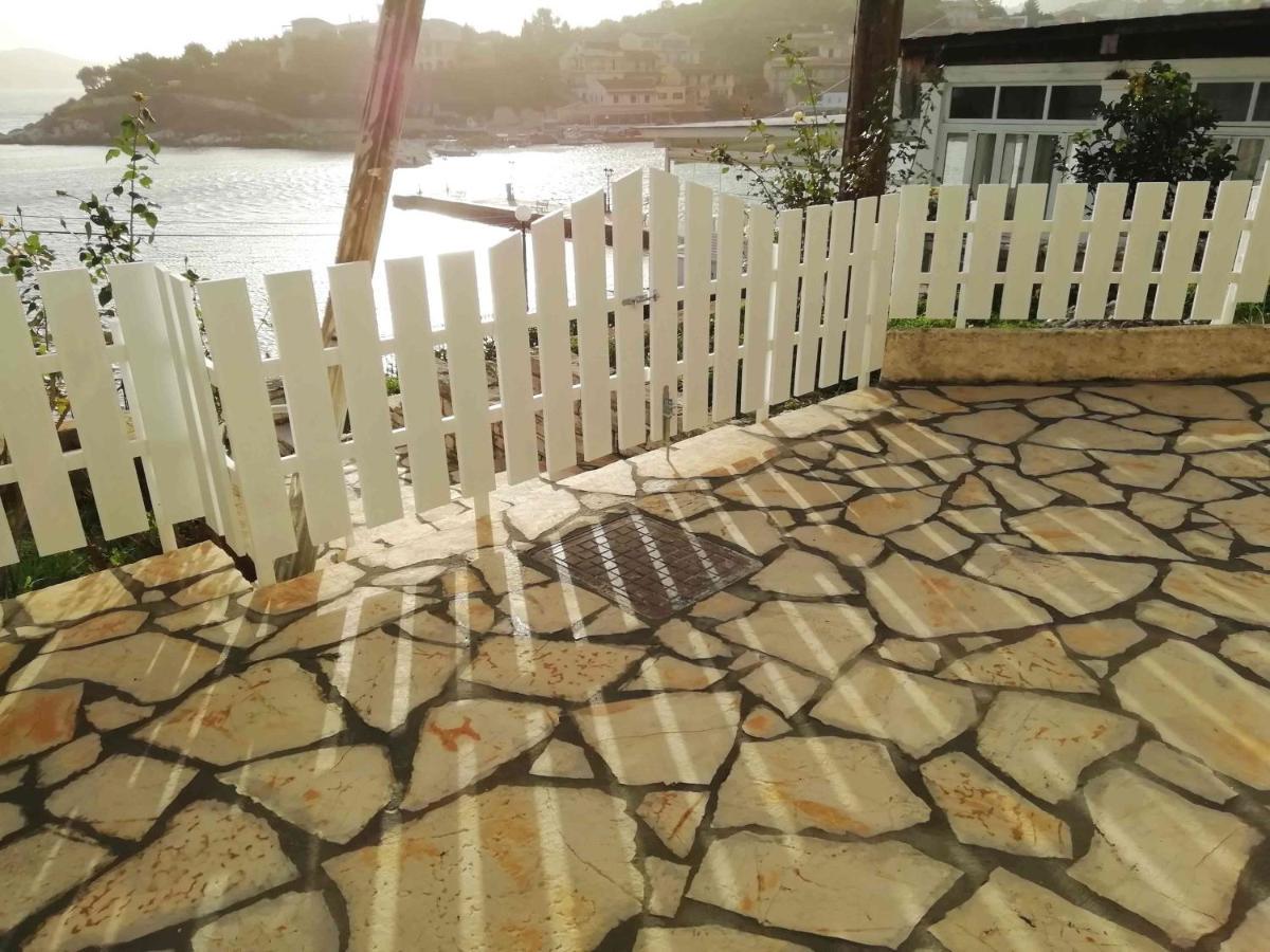 Apartamento Sea Rose Kassiopi Exterior foto