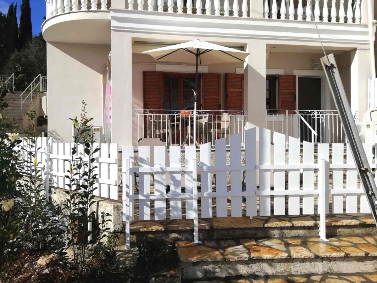 Apartamento Sea Rose Kassiopi Exterior foto